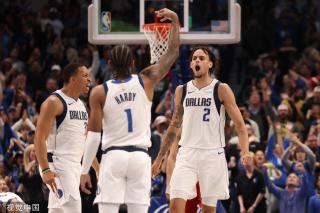 球迷建立联 球迷建立联