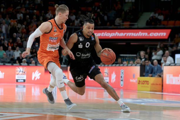 这不仅加强 这不仅加强