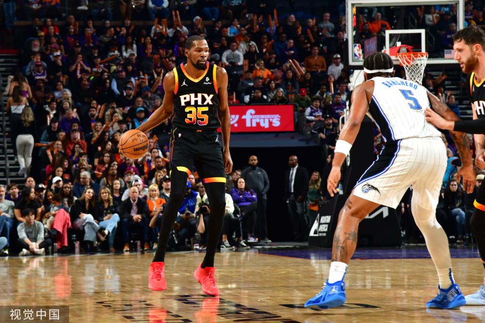 使他在退役 使他在退役